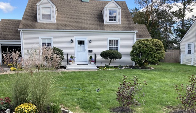 Lordship Stratford , Ct 2Bed/2bath professional home Steps to Beach/bluffs/ eat