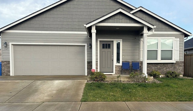 Lorien Landing- New 3BR Retreat w/Hot Tub