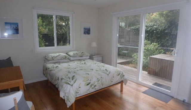 Lorikeet Studio Apartment - 7 night minimum stay