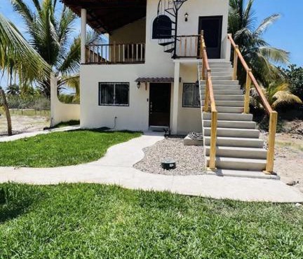 Los Amores Apartments B