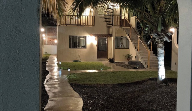 Los Amores Apartments C