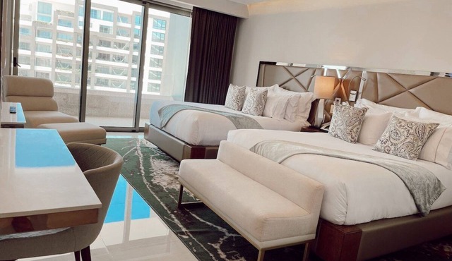 Los Cabo-Jr. Studio 2-Queen Beds, Garden View, 667 sq. ft. Discounted 20-30%