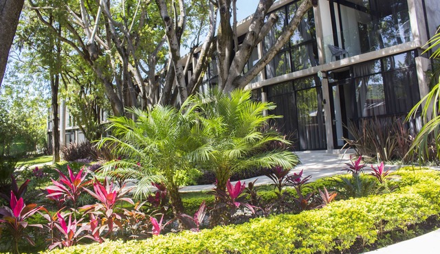 Los Laureles Hotel & Centro de Convenciones