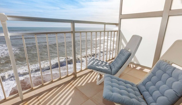 Los Rosales by Interhome