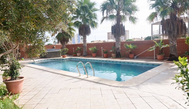 LOS VICENTES - Beautiful villa with a private pool 500 meters from the beach - Free Wifi