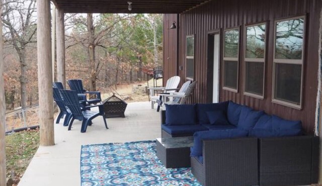 Lost Boys' Hideout Lake Eufaula Rental with dock