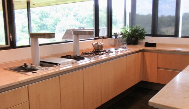 Lost Creek Executive Home on 200 acre horse Ranch w/Trout Stream