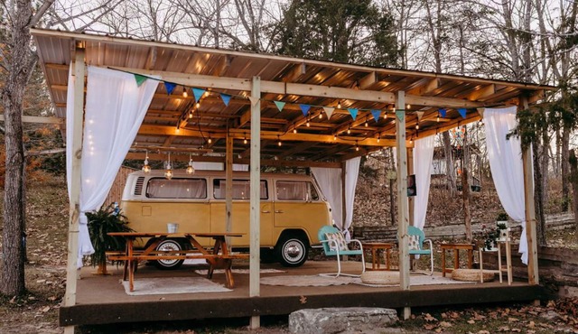 Lost Hill Lake Good Vibes VW