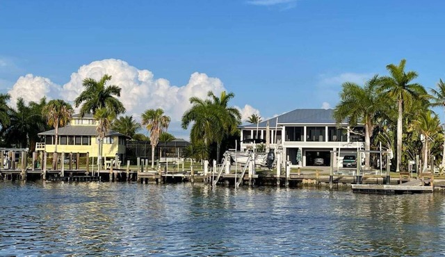 Lostman's Lodge -Everglades City, Sunset View,Pool
