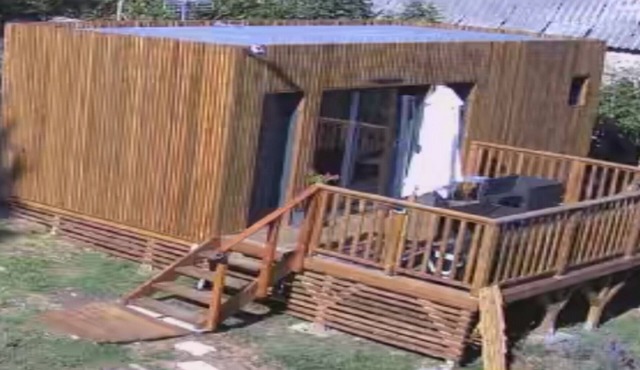 Lou Mazet Chalet on the paths of the Tour d'Aubrac 3.5 kms from the A75 freeway