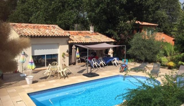 Lou Pitchoun Cabanon