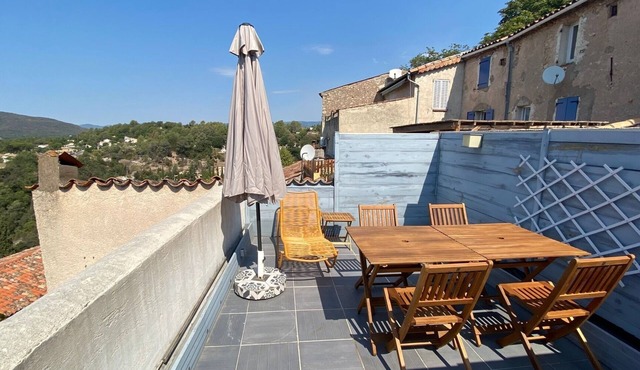 Lou Soleié : Belle Maison de Ville Avec Magnifique vue Depuis Terrasse sur Toit