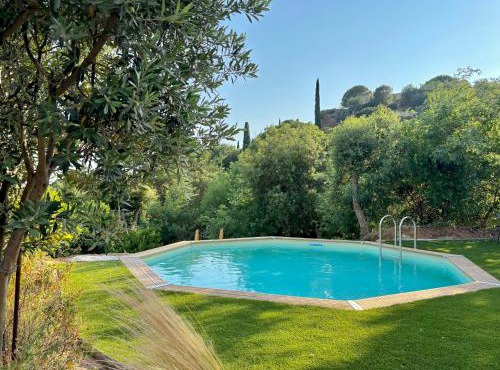 Lou Tavan - Villa Rénovée avec Piscine & Jacuzzi - 4 Chambres