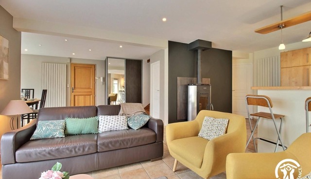 Louanou - LOCOAL MENDON