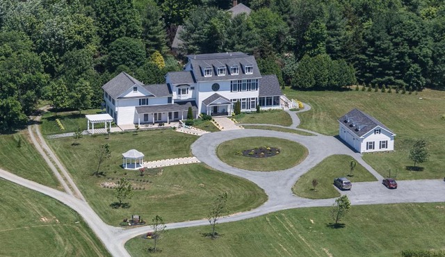 Loudoun Valley Manor B&B