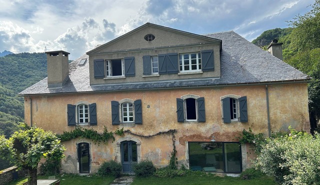 Loue Charmante Maison de Vacances Dans la Vallée du Louron Pour