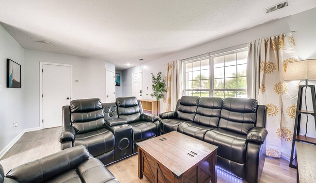 Louisville Home w/Large Yard: 15 Mi to Downtown!