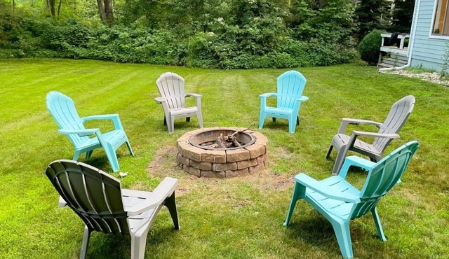 Lounging at Lakewood in Southwest Michigan