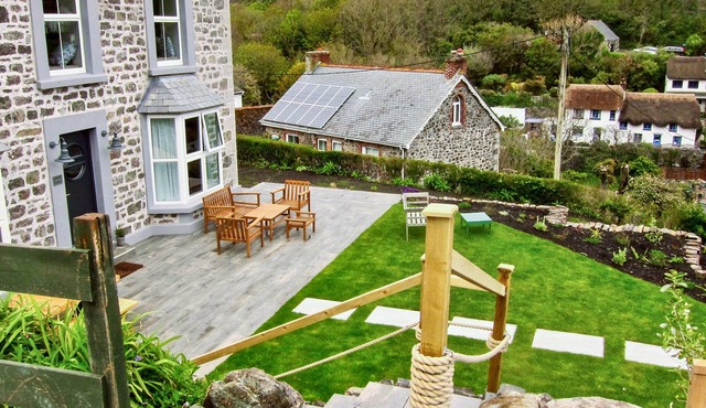 LOUVAIN, family friendly, luxury holiday cottage in Ruan Minor