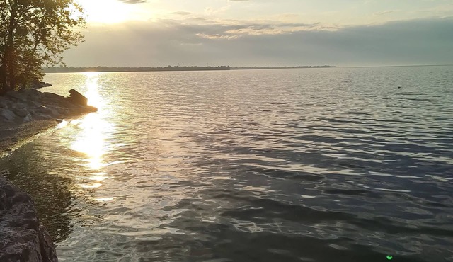 Love Beach Waterfront Retreat | DIY Weddings & Celebrations | Private Lake Erie