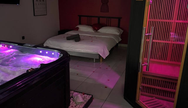 Love love 23 spa pink