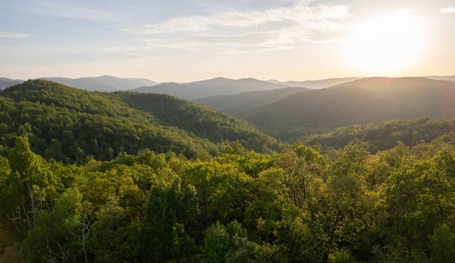 Love Ridge Mountain Lodging