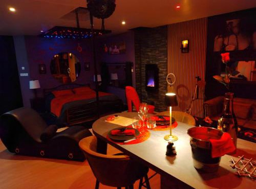 Love Room, Gîte 4 étoiles, 50 Nuances Romantiques