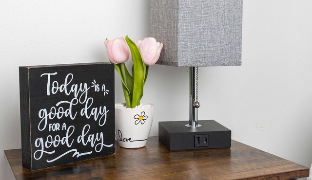 Lovely 1.5 bedroom in the great historic town