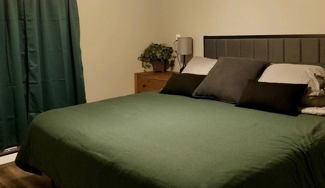 Lovely 1 BD 1BA Apartment