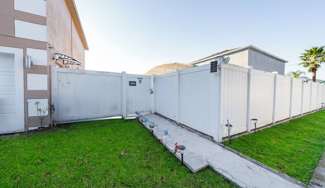 Lovely 1-bedroom apartment with AC in welcoming Kissimmee