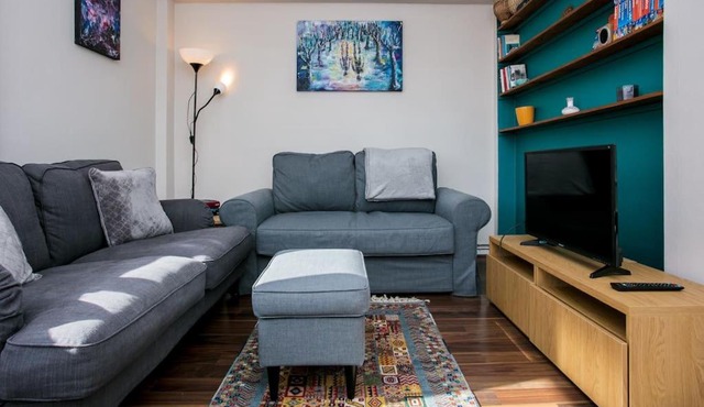 Lovely 1 Bedroom Apartment w/Balcony in Dalston