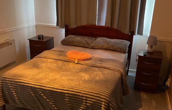 Lovely 1 bedroom flat with free parking and WiFi