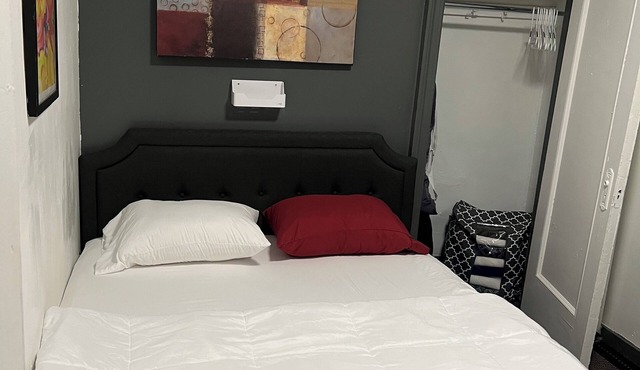 Lovely 1-bedroom in a 3 bedroom apartment with AC in vibrant Bronx