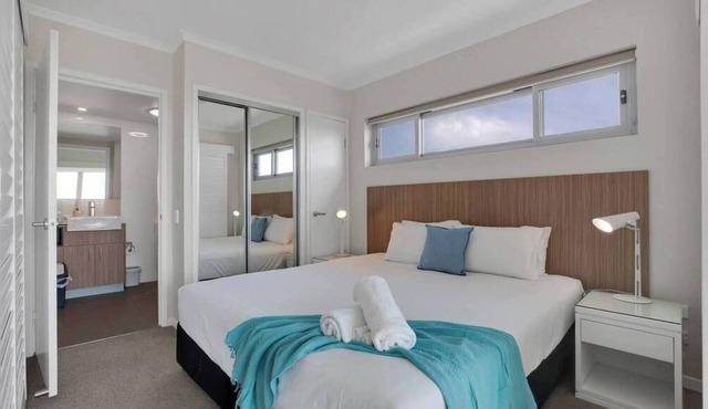 Lovely 1-bedroom in the Heart of Mackay w/Pool