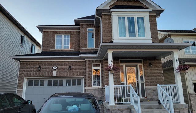 Lovely 1 bedroom plus den basement studio