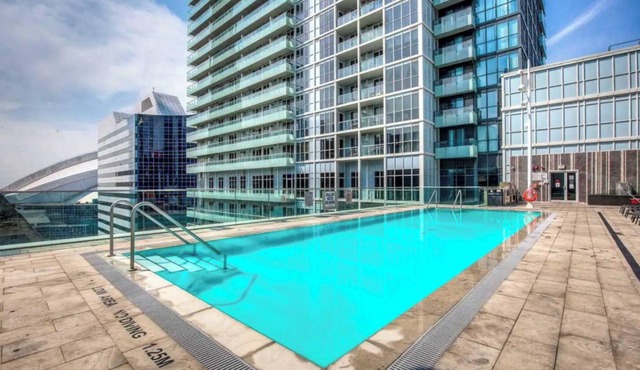 Lovely 1 BR Suite + Gym + Pool, MTCC, CN Tower