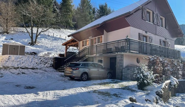Lovely 120m2 Haute Vosges chalet in Bussang, close to shops and leisure facilities
