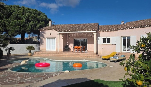 Lovely 150 m2 air-conditioned villa with saltwater pool near Cap d'Agde beaches