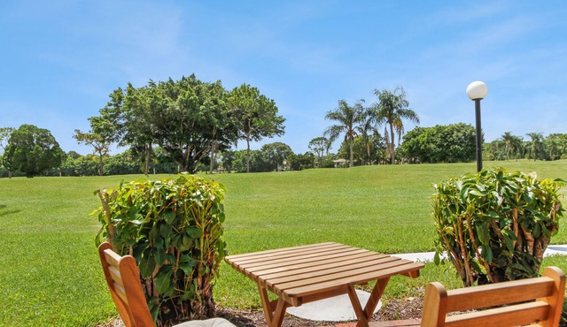 Lovely 1bed/1bath condo The Meadows GOLF COURSE VIEW!