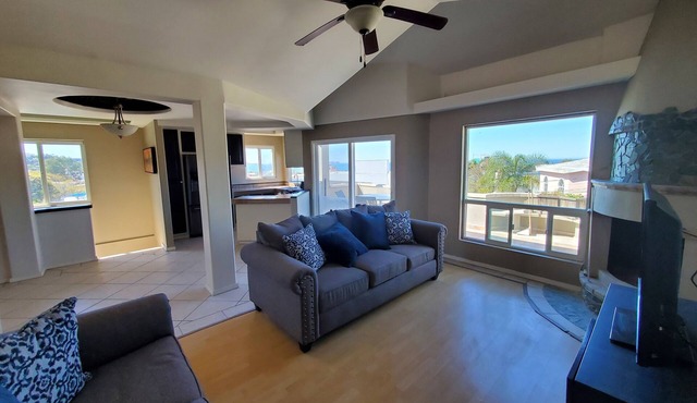 Lovely 2 Bdrm apartment with private terrace with grill