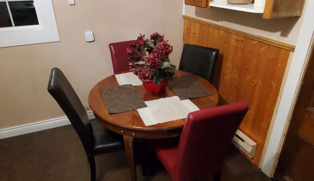 Lovely 2 bdrm Sydney apartment