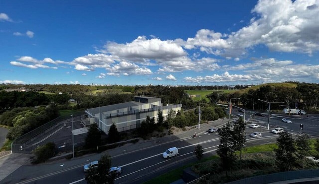 Lovely 2 bedroom APT in centre of Sydney Olympic Park