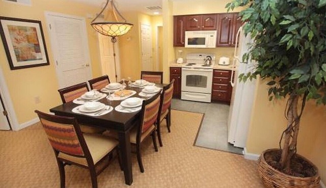 Lovely 2 Bed, 2 Bath Condo (6 ppl) All Season Pool