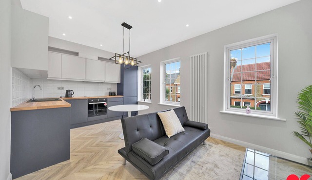 Lovely 2-Bed Apartment in London