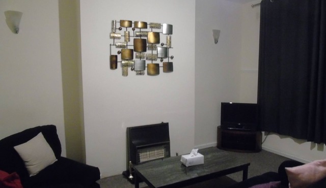 Lovely 2-Bed House in Bolton Greater Manchester