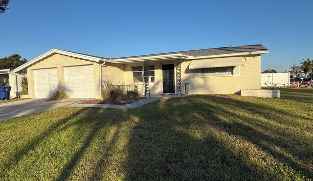 Lovely 2-bedroom/2-bathroom-pet friendly-house with in pleasant Holiday