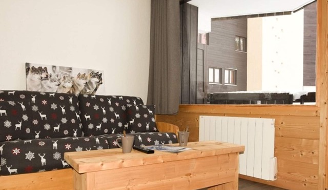 Lovely 2-bedroom apartment in Montgenèvre with balcony and elevator