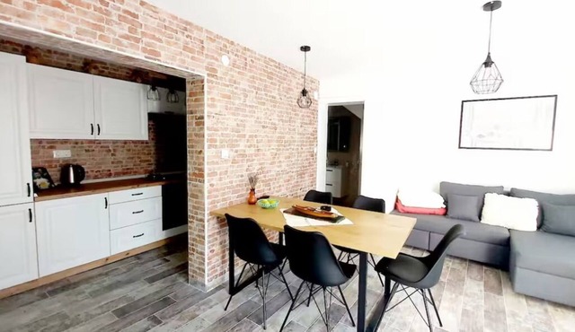 Lovely 2-bedroom apartment with AC in Barilović