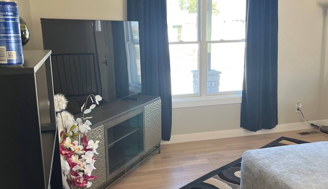 Lovely 2-bedroom condo in a quiet area of town in charming Quincy Illinois.