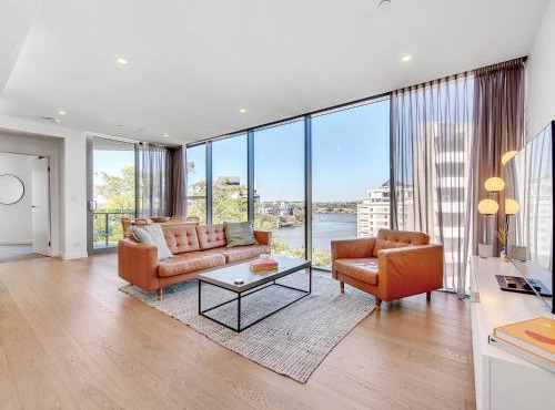 Lovely 2 Bedroom Executive Apartment